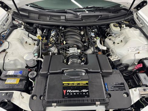 Used 1998 Pontiac Firebird Formula RWD image 41