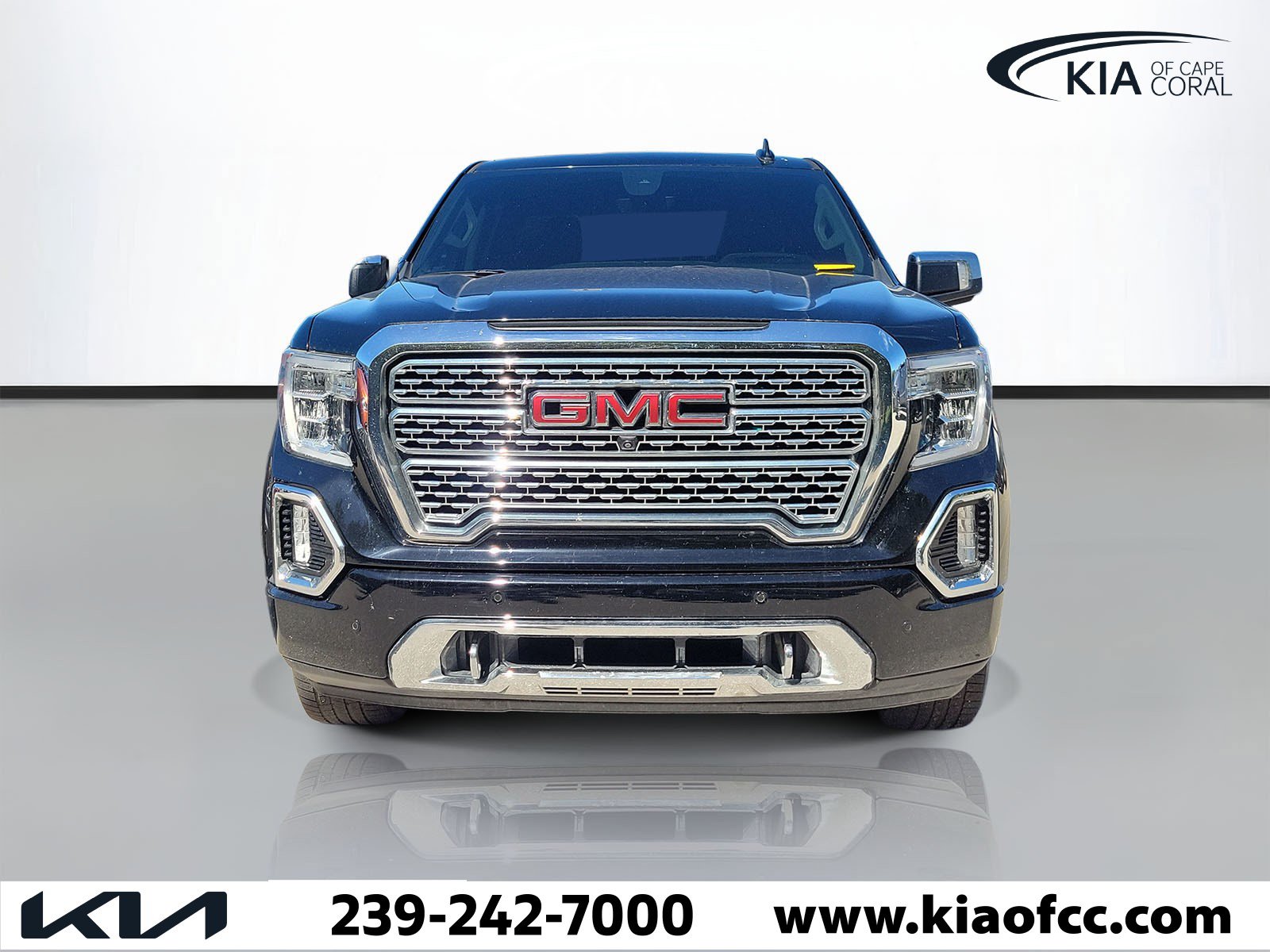 Used 2020 GMC Sierra 1500 Denali w/ Denali Ultimate Package AWD/4WD image 2