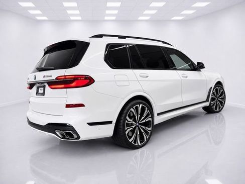 Used 2024 BMW X7 M60i w/ Executive Package AWD/4WD image 4