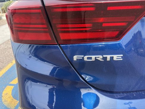 Used 2024 Kia Forte GT w/ GT2 Package image 10