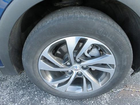 Used 2023 Buick Envision Essence AWD/4WD image 10