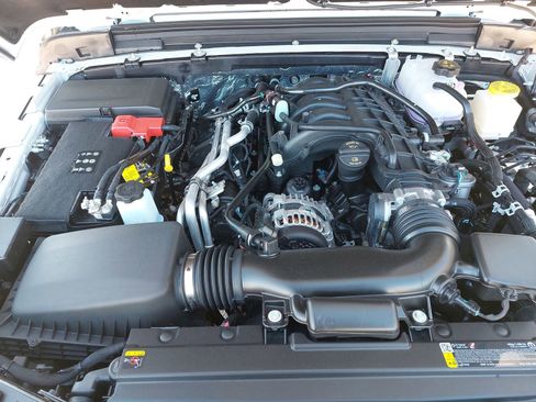 New 2026 Jeep Gladiator Sahara image 29