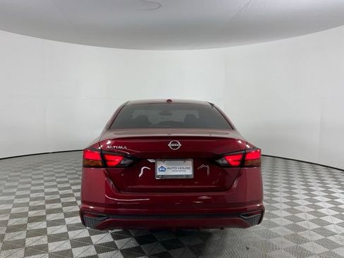 Used 2025 Nissan Altima 2.5 SV FWD image 6