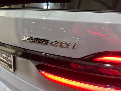 New 2026 BMW X7 xDrive40i w/ M Sport Package image 9