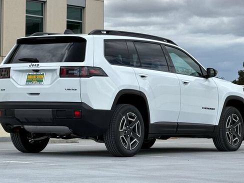 New 2026 Jeep Cherokee Limited AWD/4WD image 4