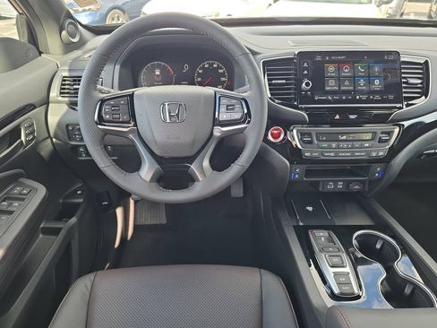New 2026 Honda Ridgeline Black Edition image 11