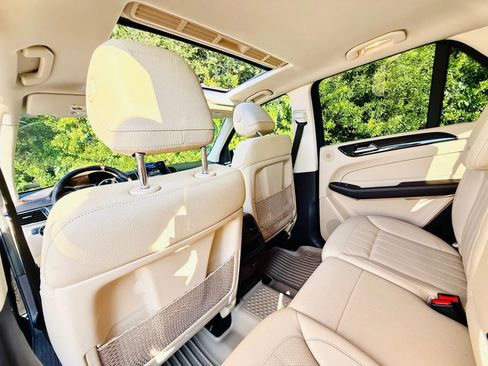 Used 2016 Mercedes-Benz GLE 350 4MATIC w/ Premium Package image 58