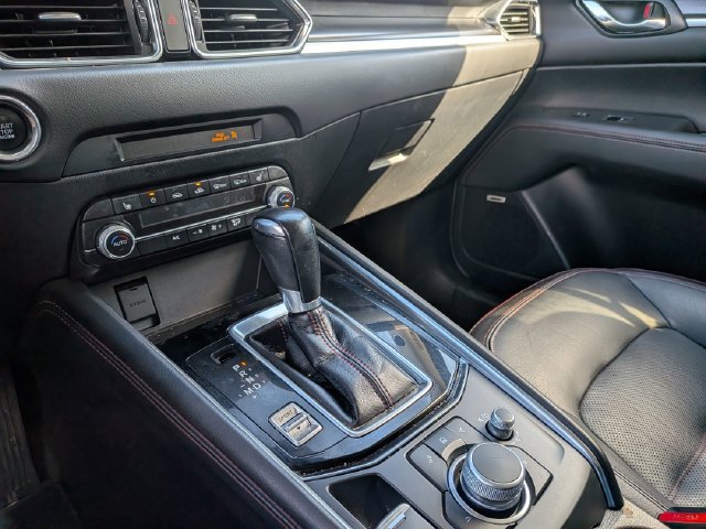 Used 2021 MAZDA CX-5 Carbon Edition FWD image 24