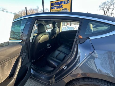 Used 2018 Tesla Model 3 Long Range image 20