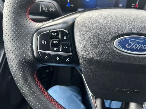 Used 2023 Ford Escape ST-Line w/ Tech Pack #1 AWD/4WD image 22
