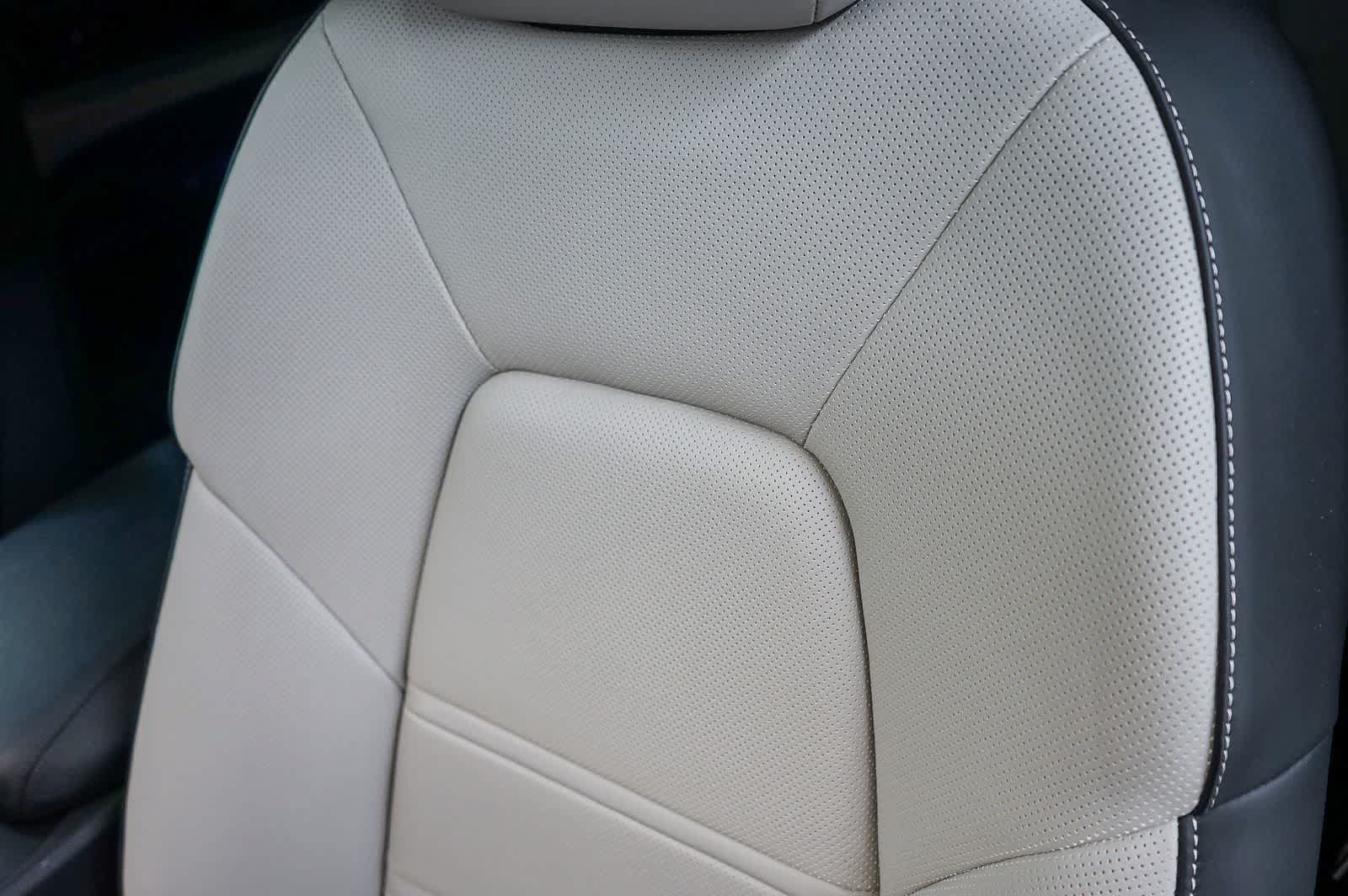 Certified 2026 Porsche Cayenne S AWD/4WD image 30