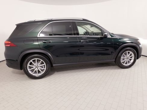 Used 2024 Mercedes-Benz GLE 450 4MATIC image 9