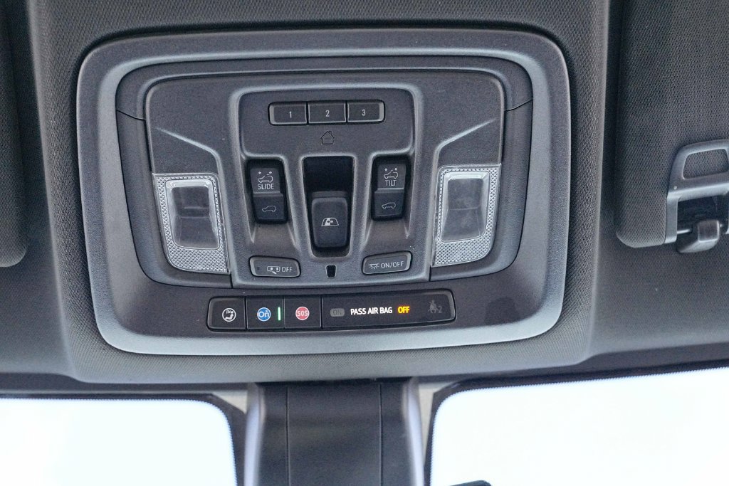 Used 2022 Chevrolet Silverado 3500 High Country AWD/4WD image 30