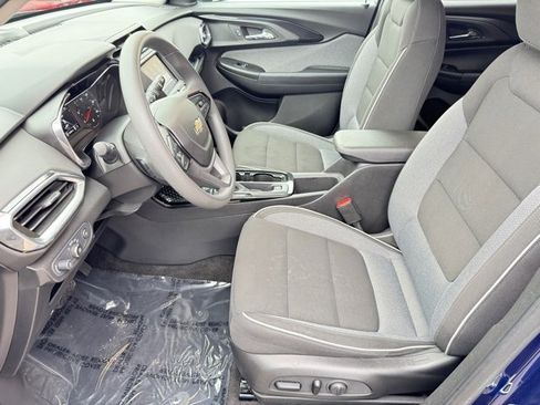 Certified 2022 Chevrolet TrailBlazer LT w/ LPO, Blackout Package image 5