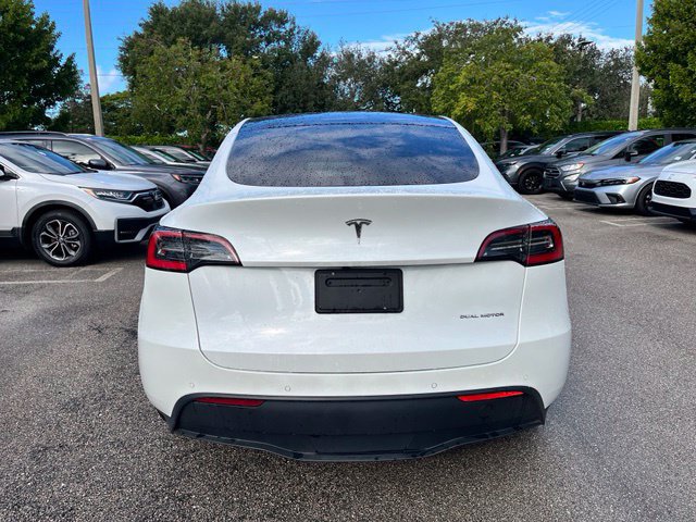 Used 2021 Tesla Model Y Long Range AWD/4WD image 5