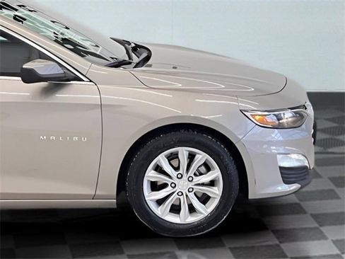 Certified 2024 Chevrolet Malibu LT image 10