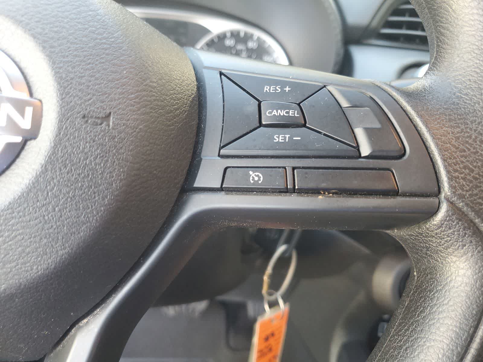Used 2025 Nissan Versa S FWD image 17