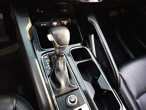 Used 2024 Kia Telluride LX image 31