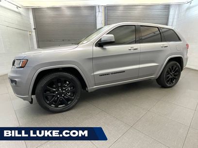 Used 2018 Jeep Grand Cherokee Altitude