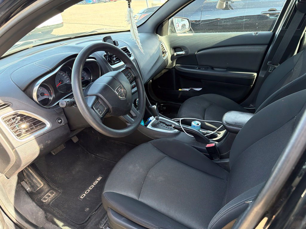 Used 2014 Dodge Avenger SE FWD image 16