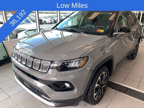 Used 2022 Jeep Compass Limited image 2