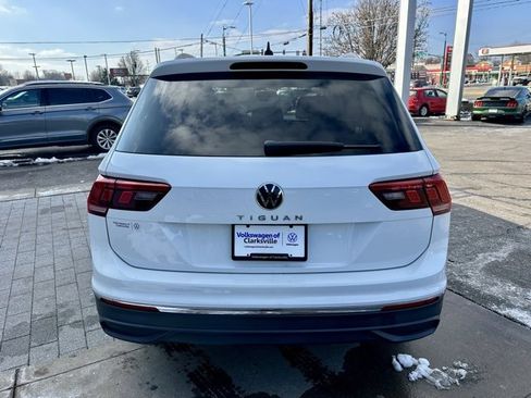 Used 2022 Volkswagen Tiguan S image 6