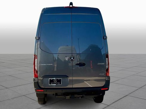 New 2026 Mercedes-Benz Sprinter 2500 image 4