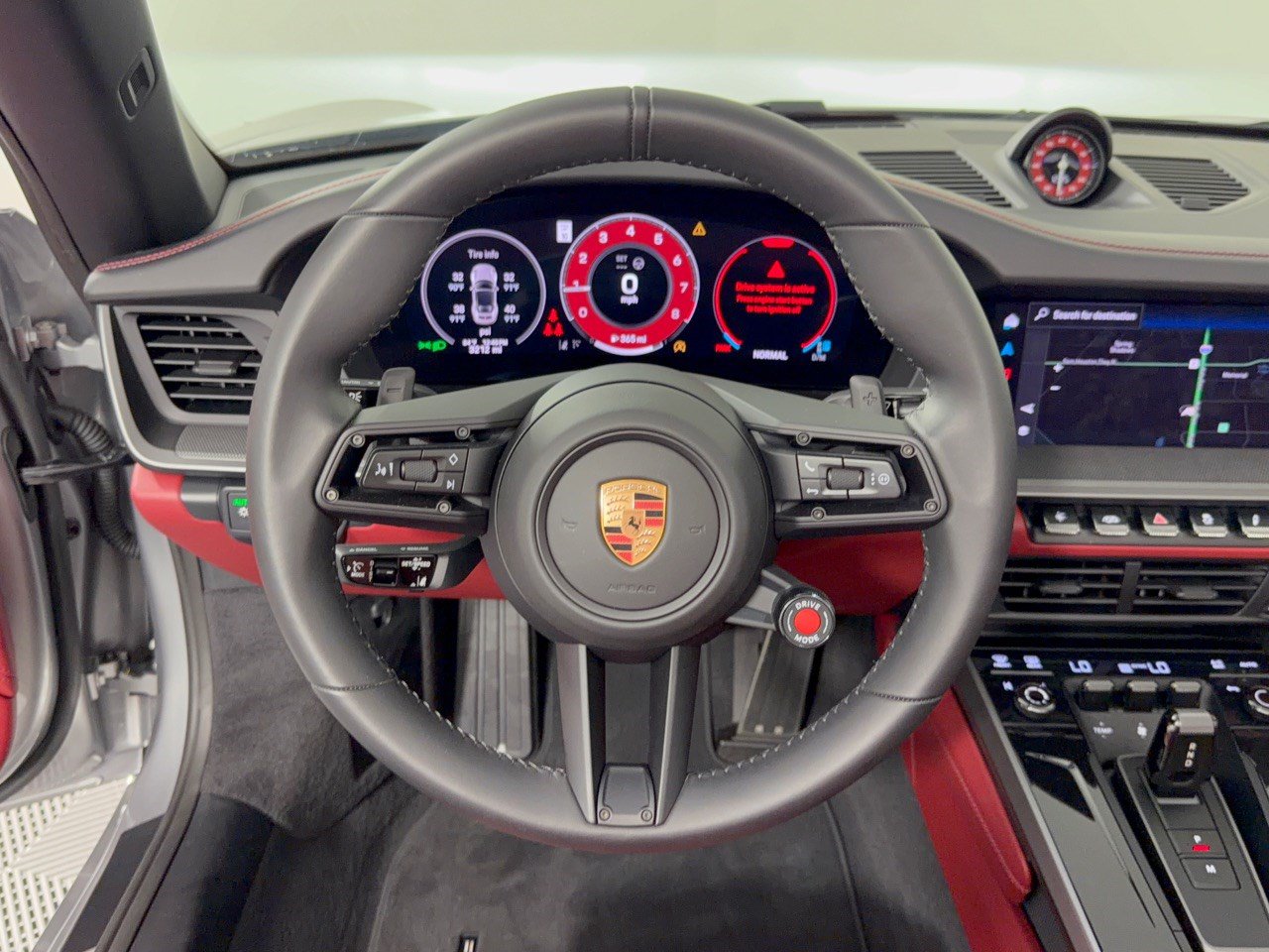 Certified 2025 Porsche 911 Carrera RWD image 10