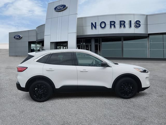 Certified 2022 Ford Escape SE AWD/4WD image 5