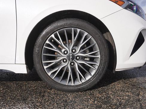 Used 2023 Kia Forte GT-Line image 21