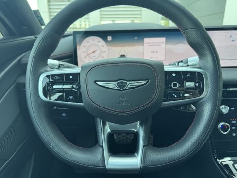 Used 2025 Genesis G80 3.5T Sport AWD/4WD image 15