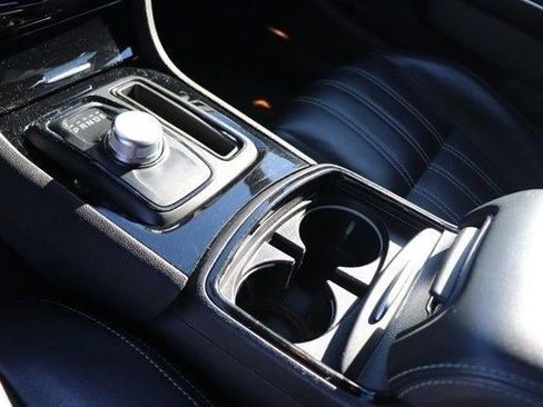 Used 2023 Chrysler 300 S image 19