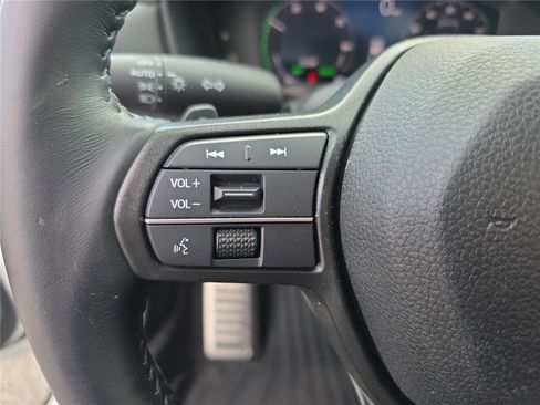 Used 2024 Honda Accord Sport image 18