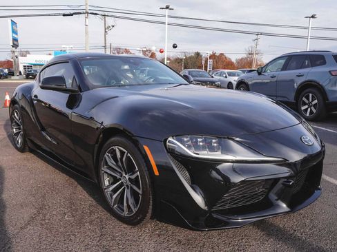 Used 2022 Toyota Supra image 3