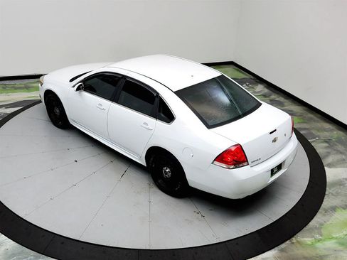 Used 2016 Chevrolet Impala Police FWD image 30