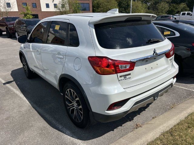 Used 2018 Mitsubishi Outlander Sport SE FWD image 8