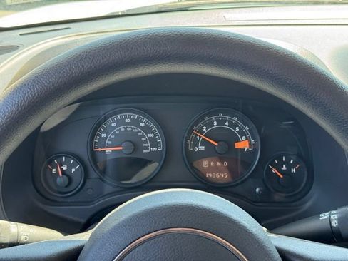 Used 2016 Jeep Patriot Sport w/ Power Value Group AWD/4WD image 25