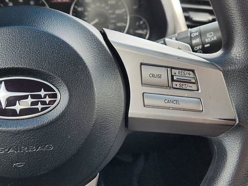 Used 2011 Subaru Outback 2.5i AWD/4WD image 36