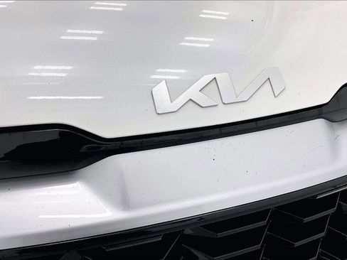 Used 2023 Kia Sportage EX image 27