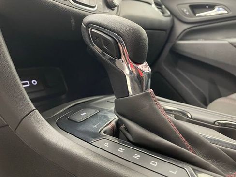 Certified 2023 Chevrolet Equinox RS image 12