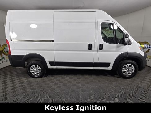 Used 2024 RAM ProMaster 2500 w/ Quick Order Package 22G SLT FWD image 9