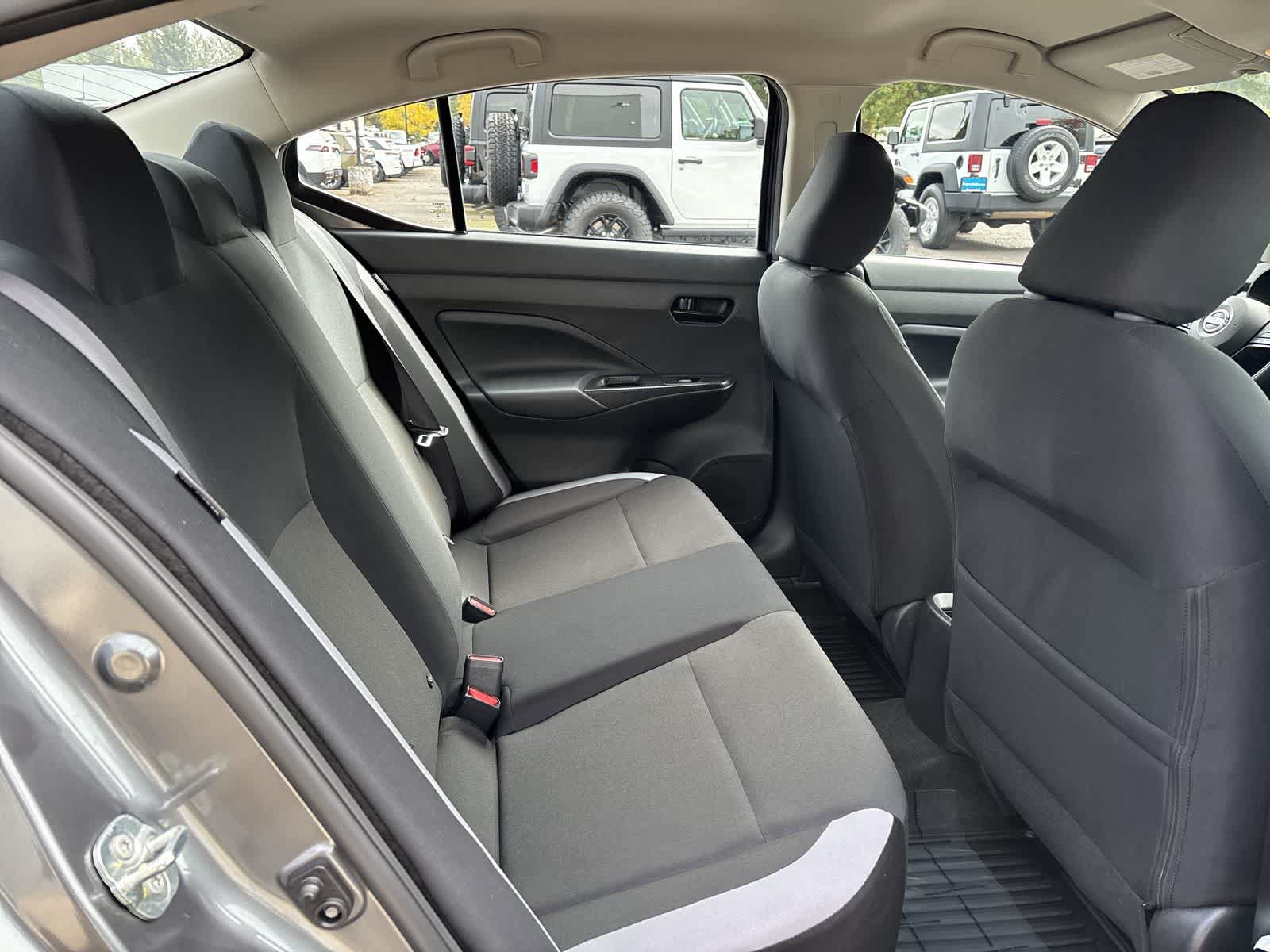 Used 2025 Nissan Versa S w/ Trunk Package FWD image 9