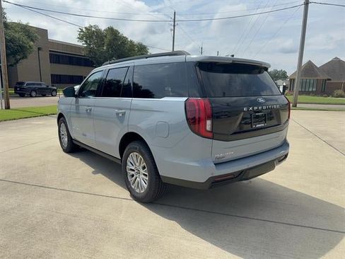 New 2027 Ford Expedition Platinum w/ Driver's Package AWD/4WD image 5