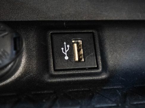 Certified 2024 Toyota RAV4 XLE AWD/4WD image 25