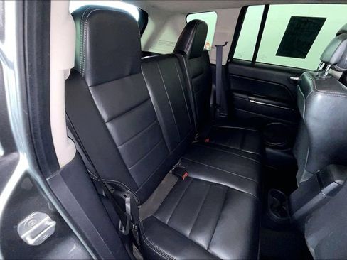Used 2013 Jeep Compass Limited w/ Sun/Sound Group FWD image 31