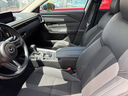 Used 2025 MAZDA CX-50 AWD 2.5 S w/ Preferred Package image 4
