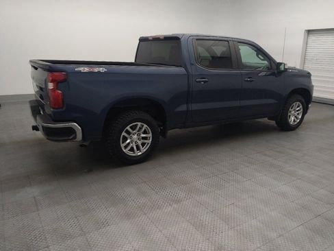 Used 2021 Chevrolet Silverado 1500 LT AWD/4WD image 10