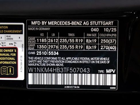 Used 2026 Mercedes-Benz GLC 300 4MATIC image 23