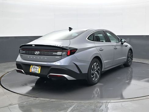 New 2026 Hyundai Sonata Blue FWD image 5