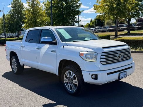 Used 2017 Toyota Tundra Platinum AWD/4WD image 2
